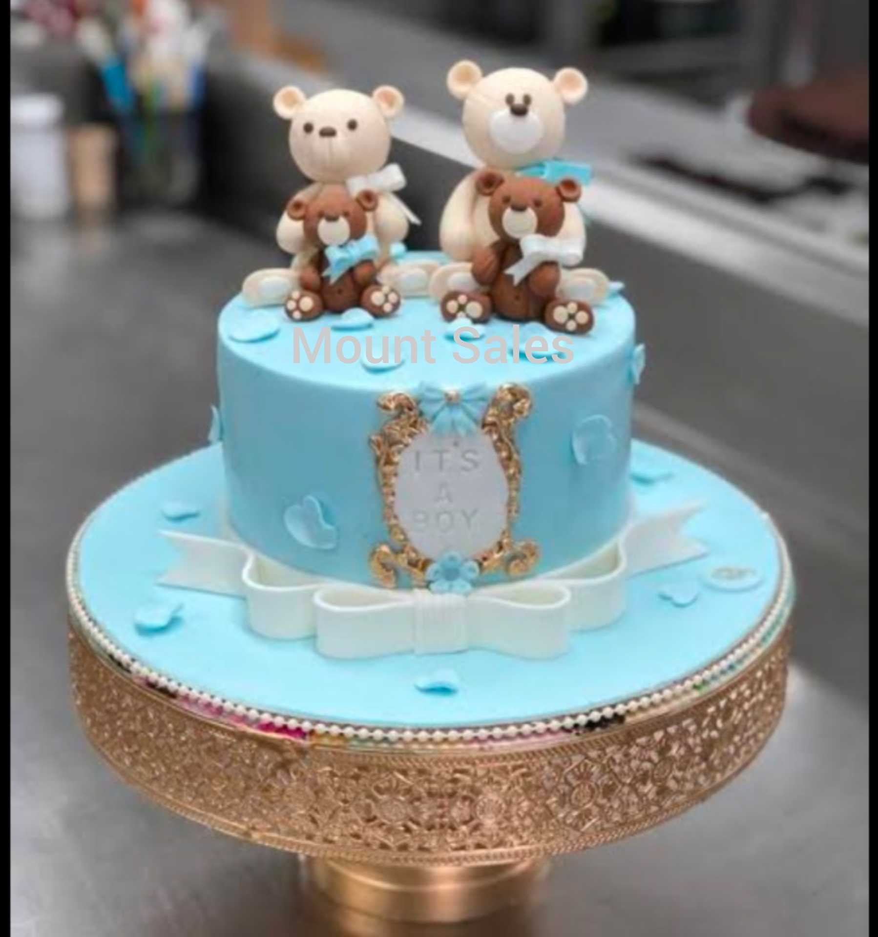 Premium RED N White Velvet Cake